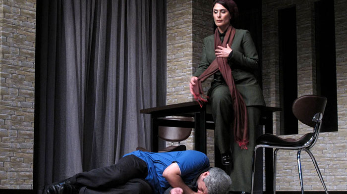 نگاهی به نمایش نورا به کارگردانی علیرضا کوشک جلالی