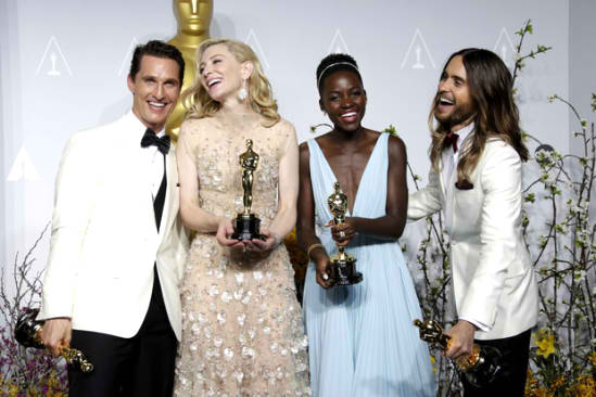 بازیگران برنده اسکار 2014, از راست به چپ: جارد لتو، لوپیتا نیونگ آ، کیت بلانشت و متیو مک کاناهی بازیگران برنده اسکار 2014, از راست به چپ: جارد لتو، لوپیتا نیونگ آ، کیت بلانشت و متیو مک کاناهی
