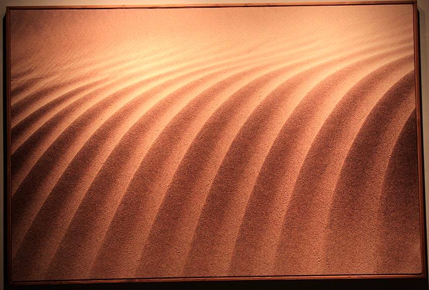 رد کویر در نوای آفتاب، نگاهی به آثار محمدرضا جوادی در موزه هنرهای معاصر تهران