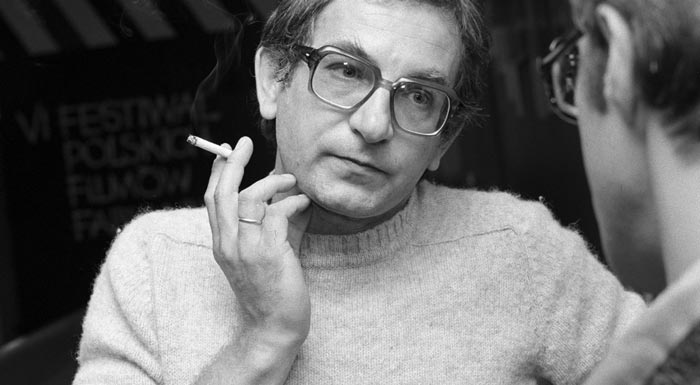 بت‌وارگی قانون، نقدی بر سینمای کیشلوفسکی