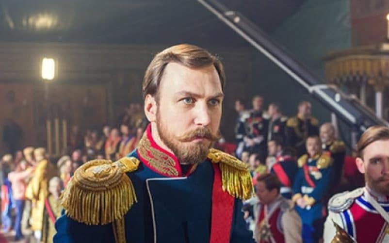 «شما نمی‌توانید به ساحت قدیس‌ها تعرض کنید» / اعتراض‌های گسترده به نمایش یک فیلم در روسیه